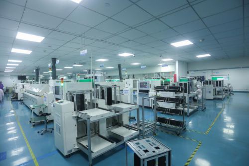 云漢芯城 雙項大獎彰顯數字化建設硬實力，技術服務鑄就產業新標桿